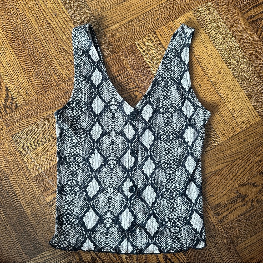 🌸 SALE 5 for $25 🌸